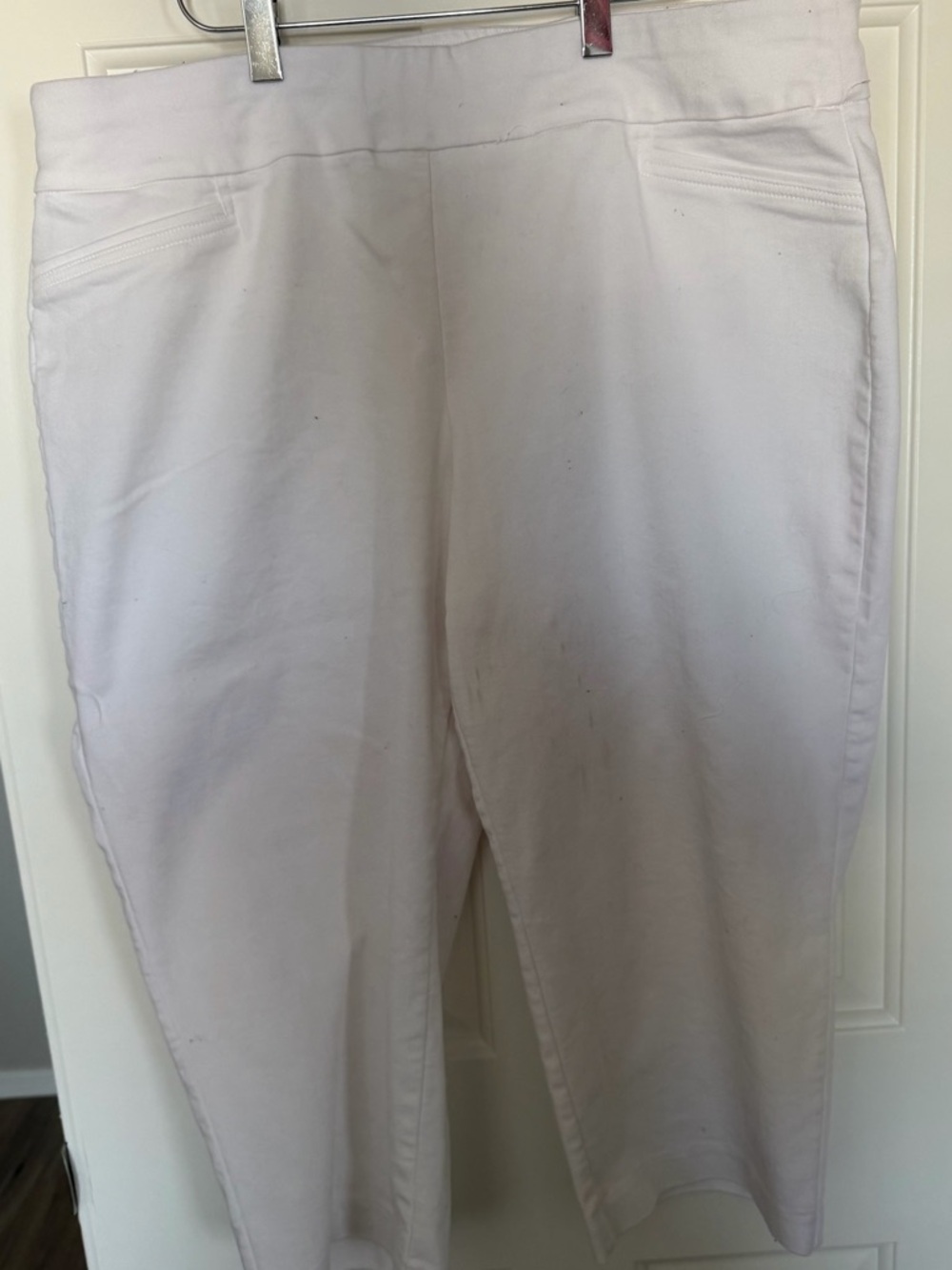 croft & barrow White Stretch Capri Pants